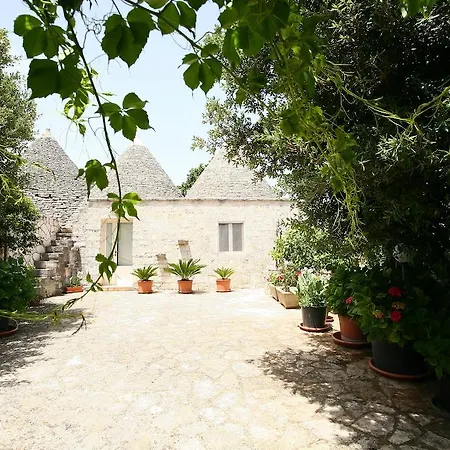 Aparthotel Trulli Convertini 3*