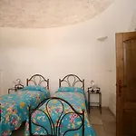 Trulli Convertini Apart-hotel 3*